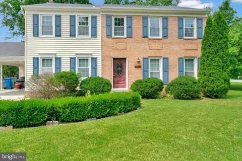 6706 Stoneybrooke Ln, Alexandria, VA 22306