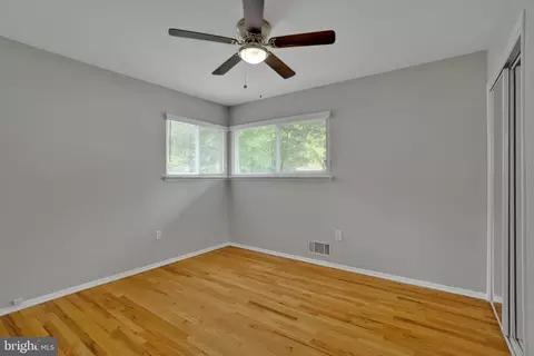 7720 Glenister Dr, Springfield, VA 22152 photo 39
