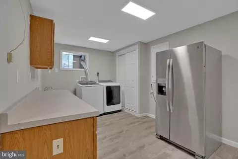 7720 Glenister Dr, Springfield, VA 22152 photo 57
