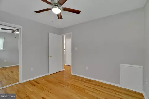 7720 Glenister Dr, Springfield, VA 22152 photo 38