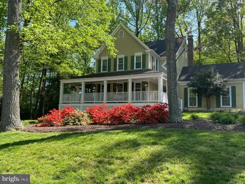 11699 Bennington Woods Rd, Reston, VA 20194