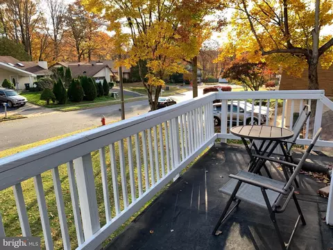 7910 Mulberry Bottom Ct, Springfield, VA 22153 photo 15