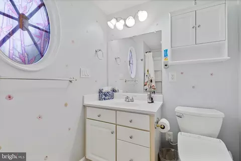 6903 Gilbert St, Springfield, VA 22150 photo 42