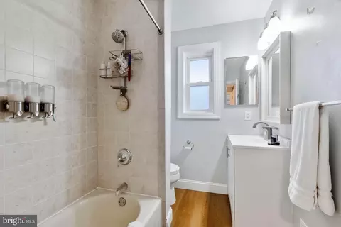 6903 Gilbert St, Springfield, VA 22150 photo 19