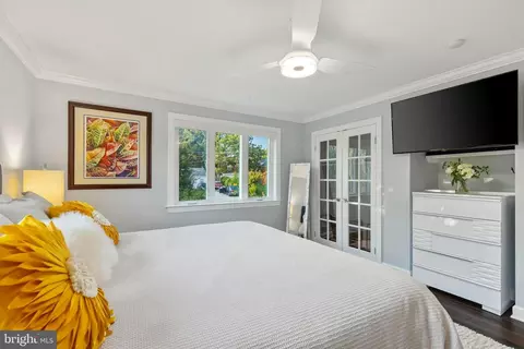6903 Gilbert St, Springfield, VA 22150 photo 17