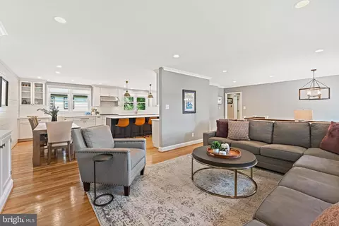 8106 Falstaff Rd, Mclean, VA 22102 photo 7