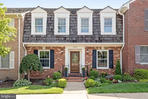 1505 Natalie Joy Ln, Mclean, VA 22101