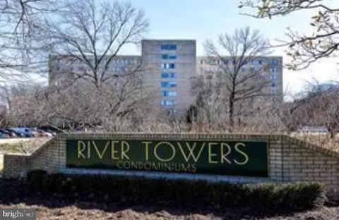 6631 Wakefield Dr #513A, Alexandria, VA 22307