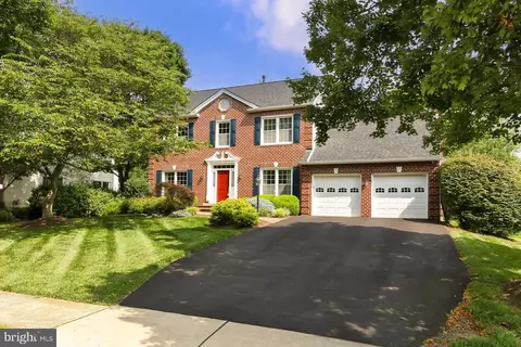 15148 Stillfield Pl, Centreville, VA 20120