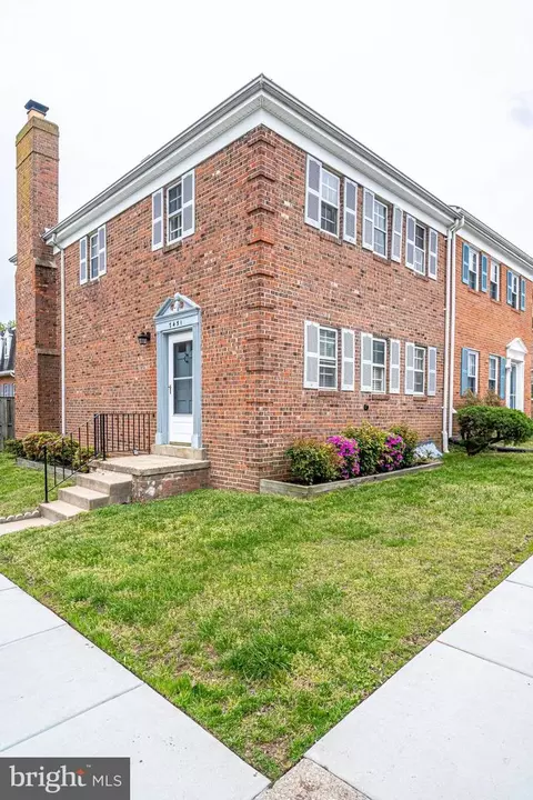 7451 Larne Ln, Lorton, VA 22079