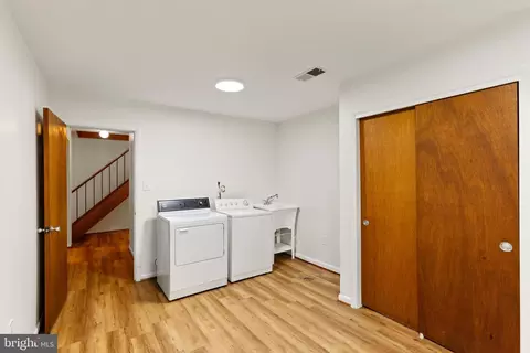 2103 Lirio Ct, Reston, VA 20191 photo 33