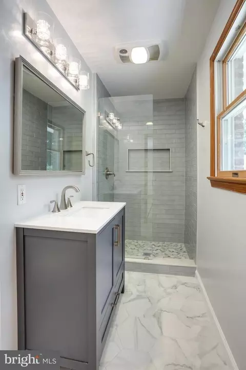 6434 Melia St, Springfield, VA 22150 photo 41