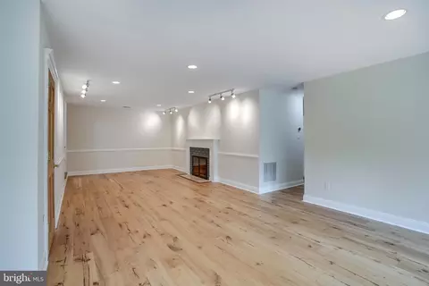 6434 Melia St, Springfield, VA 22150 photo 25