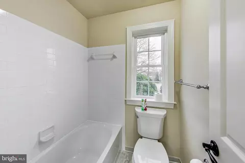 6412 Franconia Rd, Springfield, VA 22150 photo 44