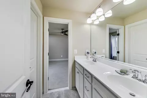 6412 Franconia Rd, Springfield, VA 22150 photo 43