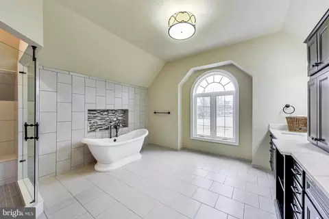 6412 Franconia Rd, Springfield, VA 22150 photo 35