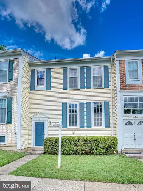 5409 Helm Ct, Fairfax, VA 22032