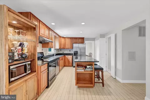 3032 Burchlawn St, Herndon, VA 20171 photo 13