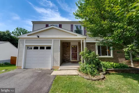 3032 Burchlawn St, Herndon, VA 20171 photo 6