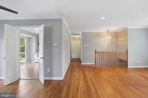 6208 Bardu Ave, Springfield, VA 22152 photo 13