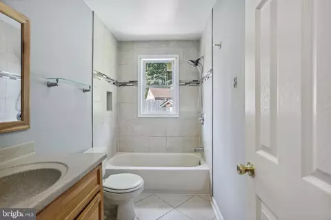 6208 Bardu Ave, Springfield, VA 22152 photo 41
