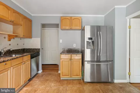 6208 Bardu Ave, Springfield, VA 22152 photo 17