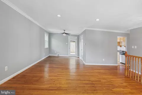 6208 Bardu Ave, Springfield, VA 22152 photo 12