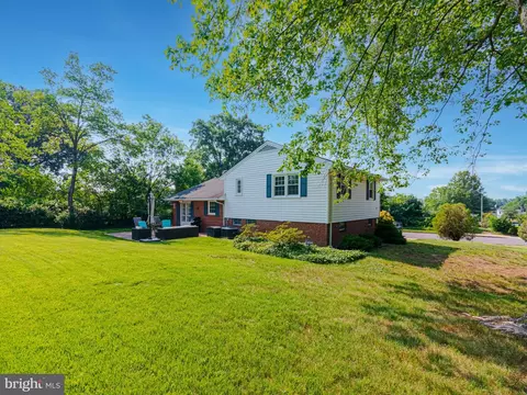 5205 Dalton Rd, Springfield, VA 22151 photo 13