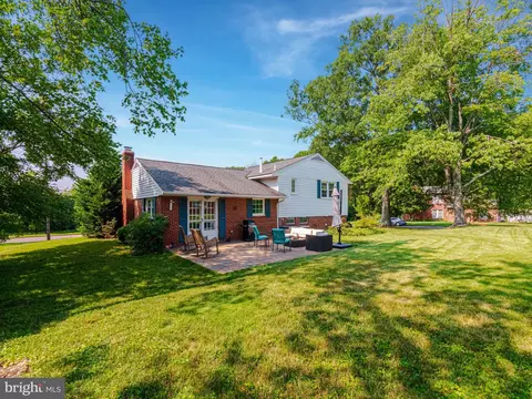 5205 Dalton Rd, Springfield, VA 22151 photo 12