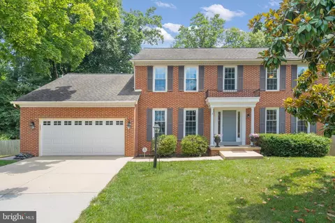 4500 Herend Pl, Fairfax, VA 22032