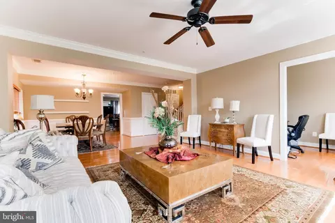 4675 Eggleston Ter #312, Fairfax, VA 22030