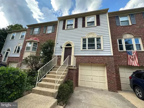 14548 Eddy Ct, Centreville, VA 20120