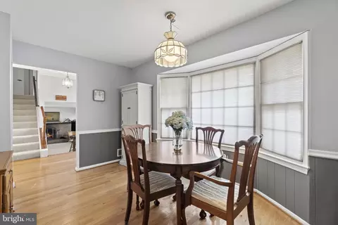 7920 Edinburgh Dr, Springfield, VA 22153 photo 6