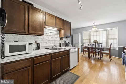 7920 Edinburgh Dr, Springfield, VA 22153 photo 7