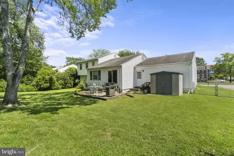 7920 Edinburgh Dr, Springfield, VA 22153 photo 23