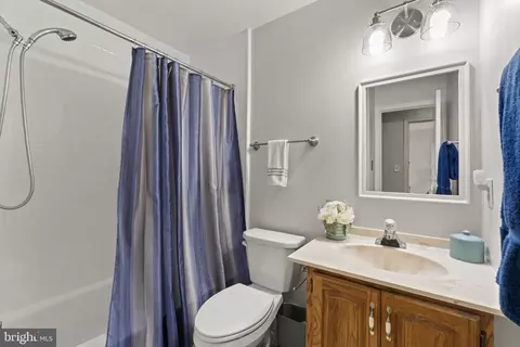 7920 Edinburgh Dr, Springfield, VA 22153 photo 16