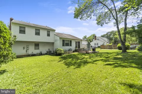 7920 Edinburgh Dr, Springfield, VA 22153 photo 28