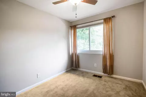 2114 Cartwright Pl, Reston, VA 20191 photo 45