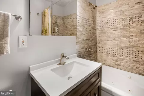 2114 Cartwright Pl, Reston, VA 20191 photo 31