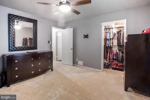 2114 Cartwright Pl, Reston, VA 20191 photo 38