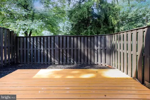2114 Cartwright Pl, Reston, VA 20191 photo 52