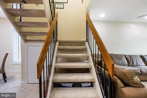 2114 Cartwright Pl, Reston, VA 20191 photo 26