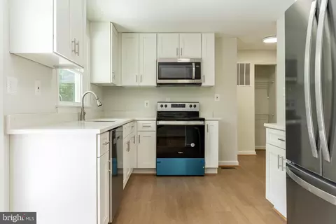 7313 Lamar Dr, Springfield, VA 22150 photo 7