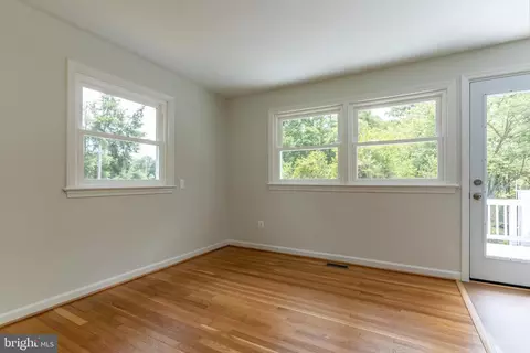 7313 Lamar Dr, Springfield, VA 22150 photo 18