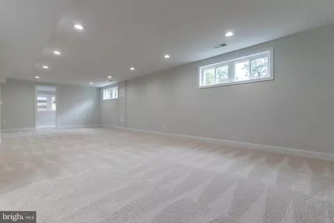 7313 Lamar Dr, Springfield, VA 22150 photo 32