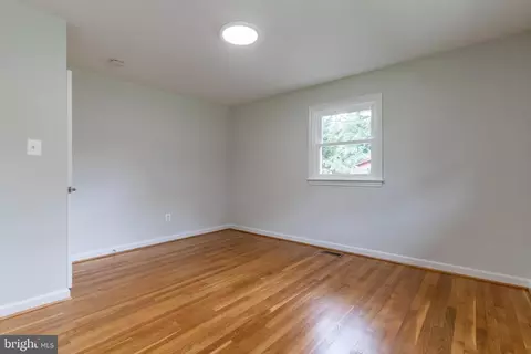 7313 Lamar Dr, Springfield, VA 22150 photo 19