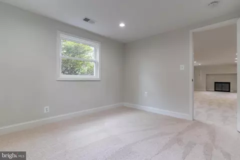 7313 Lamar Dr, Springfield, VA 22150 photo 28