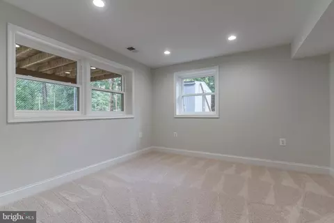 7313 Lamar Dr, Springfield, VA 22150 photo 36