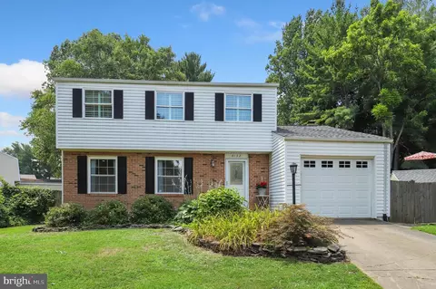 6132 Winter Park Dr, Burke, VA 22015