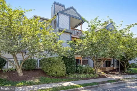6903 Victoria Dr #K, Alexandria, VA 22310